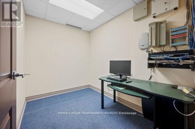 6 - 355 HARRY WALKER PARKWAY Newmarket (Newmarket Industrial Park) Ontario photo 14