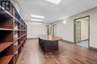 6 - 355 HARRY WALKER PARKWAY Newmarket (Newmarket Industrial Park) Ontario photo 17