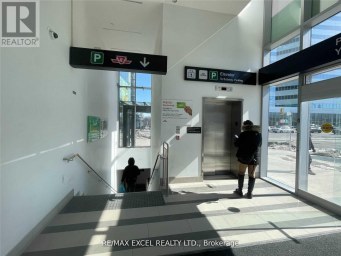 160 - 4750 YONGE STREET Toronto (Lansing-Westgate) Ontario photo 13