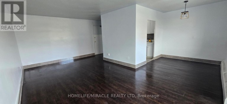 302 - 1651 VICTORIA PK AVENUE, Toronto (Wexford-Maryvale), Ontario, M1R1P9
