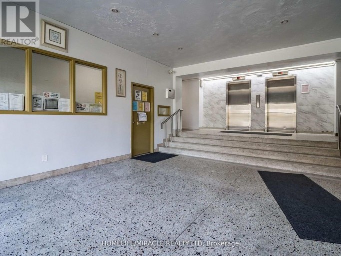 302 - 1651 VICTORIA PK AVENUE, Toronto (Wexford-Maryvale), Ontario, M1R1P9
