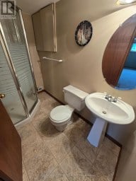 17 AGINCOURT PLACE London South (South T) Ontario photo 11