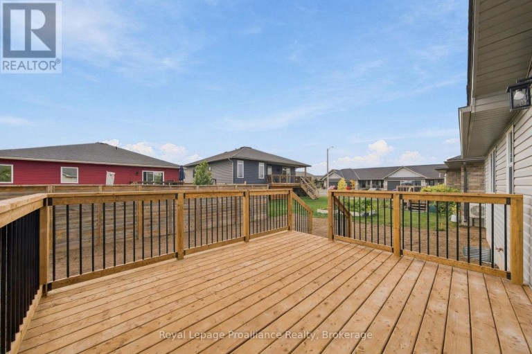 100 HASTINGS PARK DRIVE, Belleville (Belleville Ward), Ontario, K8P0G7