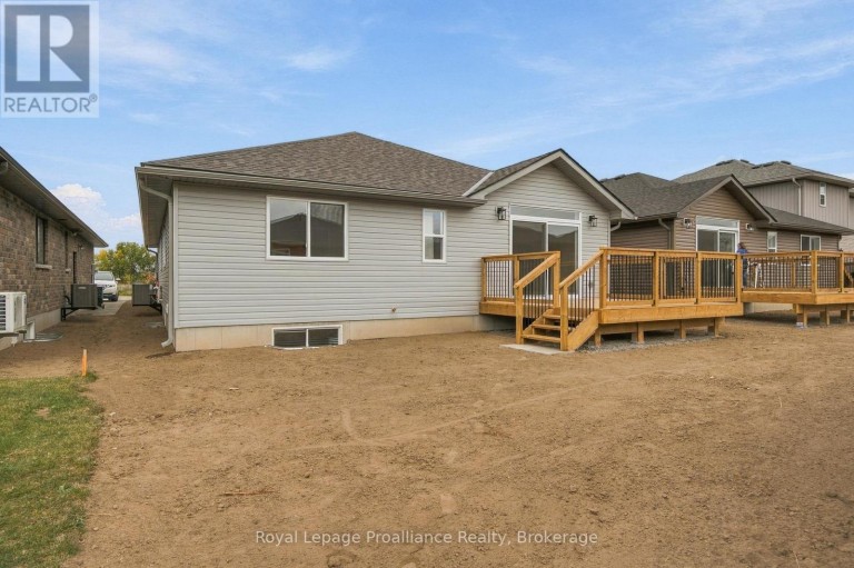 100 HASTINGS PARK DRIVE, Belleville (Belleville Ward), Ontario, K8P0G7
