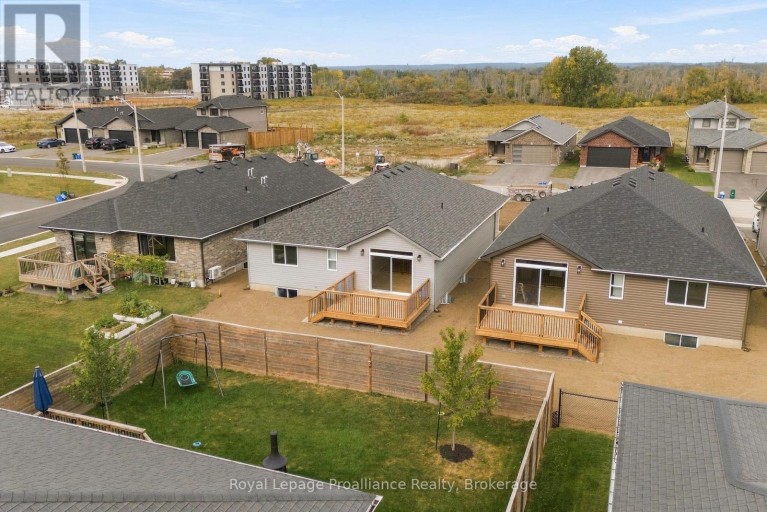 100 HASTINGS PARK DRIVE, Belleville (Belleville Ward), Ontario, K8P0G7