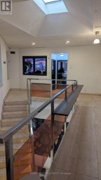 UPPER - 1 DUNLOP STREET E Barrie (City Centre) Ontario photo 6