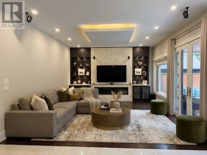 39 HEMFORD CRESCENT, Toronto (Banbury-Don Mills), Ontario, M3B2S4