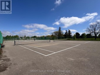 243 SHAWNEE CIRCLE Toronto (Pleasant View) Ontario photo 13