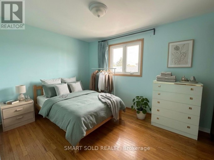 243 SHAWNEE CIRCLE, Toronto (Pleasant View), Ontario, M2H2Y3