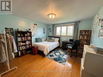 243 SHAWNEE CIRCLE Toronto (Pleasant View) Ontario photo 7