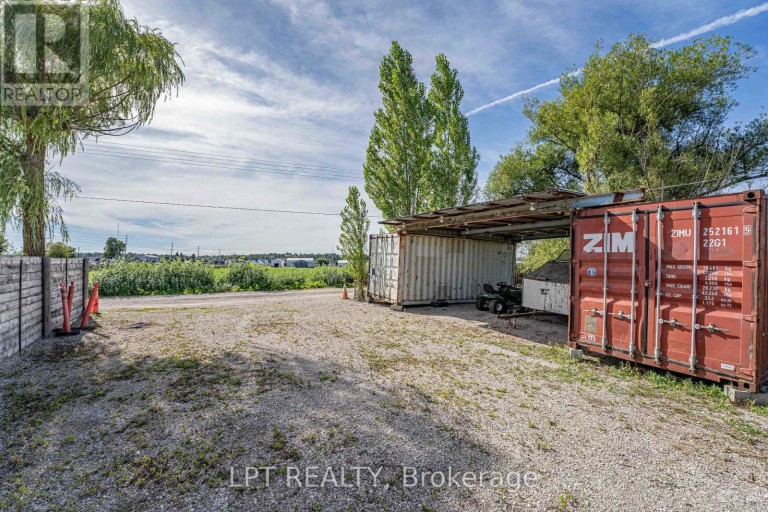 17 PRIVATE DRIVE, Bradford West Gwillimbury, Ontario, L3Z3H3