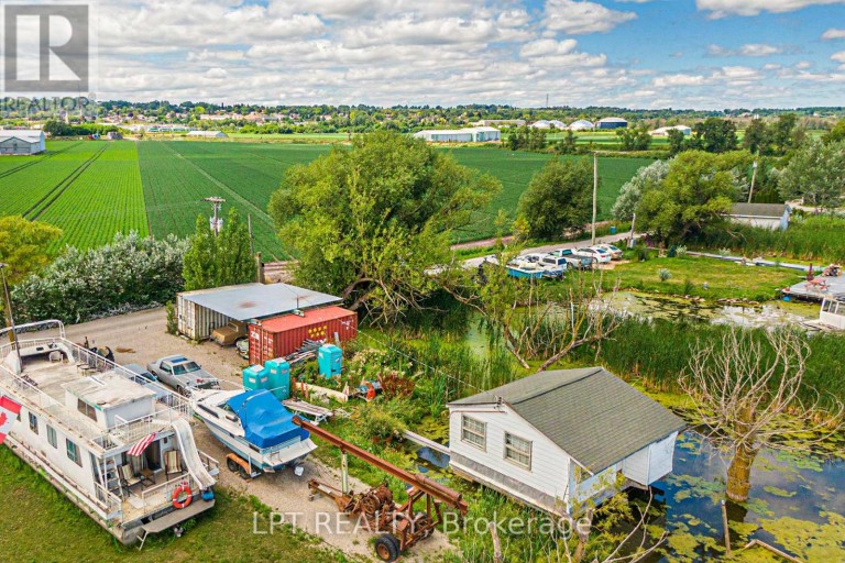 17 PRIVATE DRIVE, Bradford West Gwillimbury, Ontario, L3Z3H3