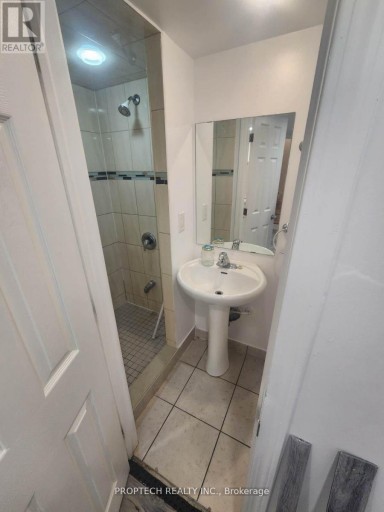 BASEMENT - 733 JOHN COLE COURT, Newmarket (Gorham-College Manor), Ontario, L3Y5V7