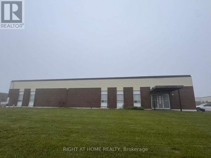 1-2 - 120 MIDWEST ROAD, Toronto (Dorset Park), Ontario, M1P3A9