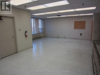 UNIT A - 76 SIGNET DRIVE Toronto (Humber Summit) Ontario photo 6