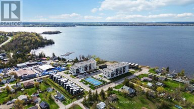 303 - 19B WEST STREET N Kawartha Lakes (Fenelon Falls) Ontario photo 2