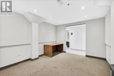84 - 556 EDWARD AVENUE Richmond Hill (Devonsleigh) Ontario photo 17