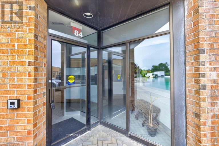 84 - 556 EDWARD AVENUE, Richmond Hill (Devonsleigh), Ontario, L4C9Y5
