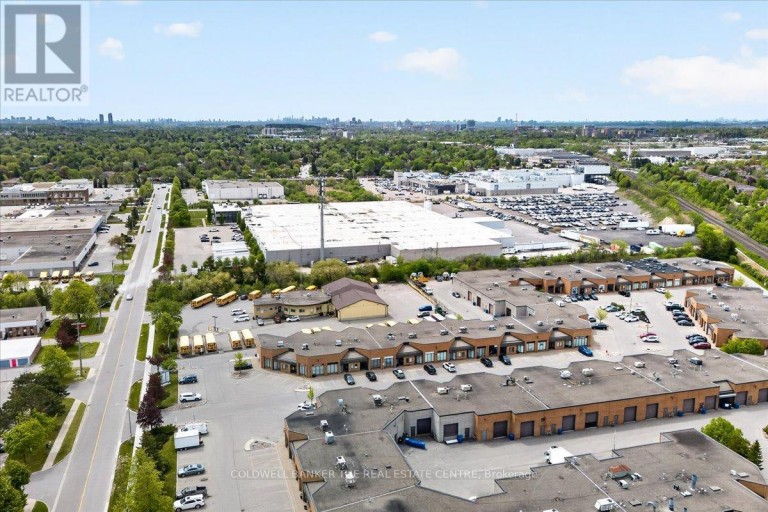 84 - 556 EDWARD AVENUE, Richmond Hill (Devonsleigh), Ontario, L4C9Y5