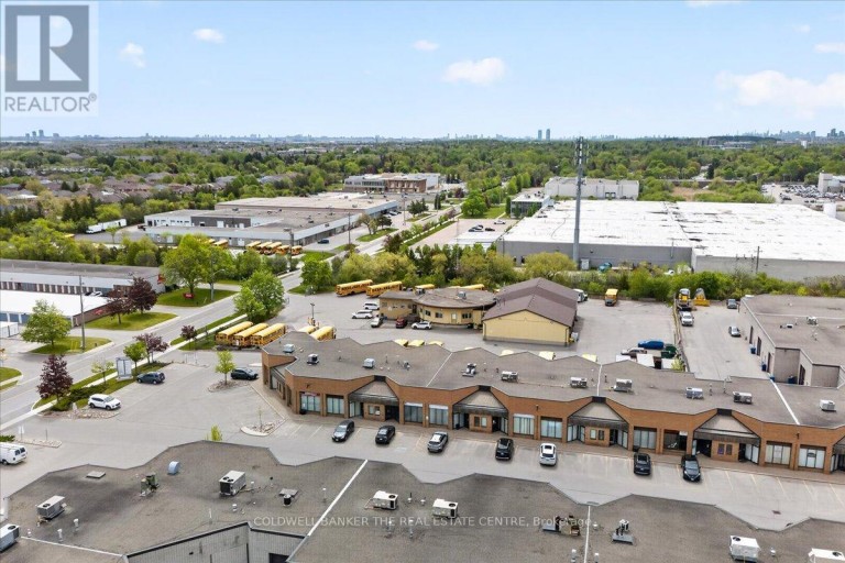 84 - 556 EDWARD AVENUE, Richmond Hill (Devonsleigh), Ontario, L4C9Y5