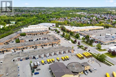 84 - 556 EDWARD AVENUE Richmond Hill (Devonsleigh) Ontario photo 5