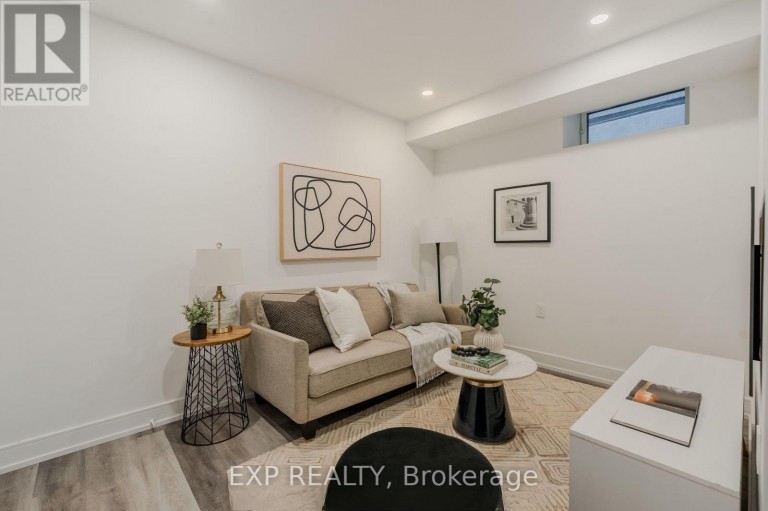 LOWER - 19 DEVON ROAD, Toronto (East End-Danforth), Ontario, M4E2J7