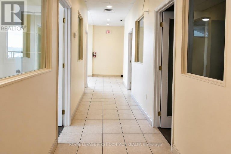 206 - 140 DUNLOP STREET E, Barrie (City Centre), Ontario, L4M6H9