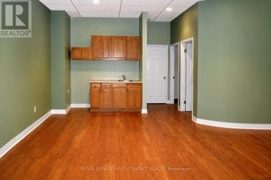 206 - 140 DUNLOP STREET E Barrie (City Centre) Ontario photo 3