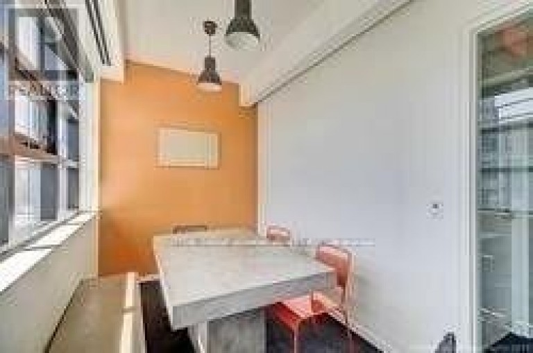 212 - 678 KINGSTON ROAD, Toronto (East End-Danforth), Ontario, M4E1R4
