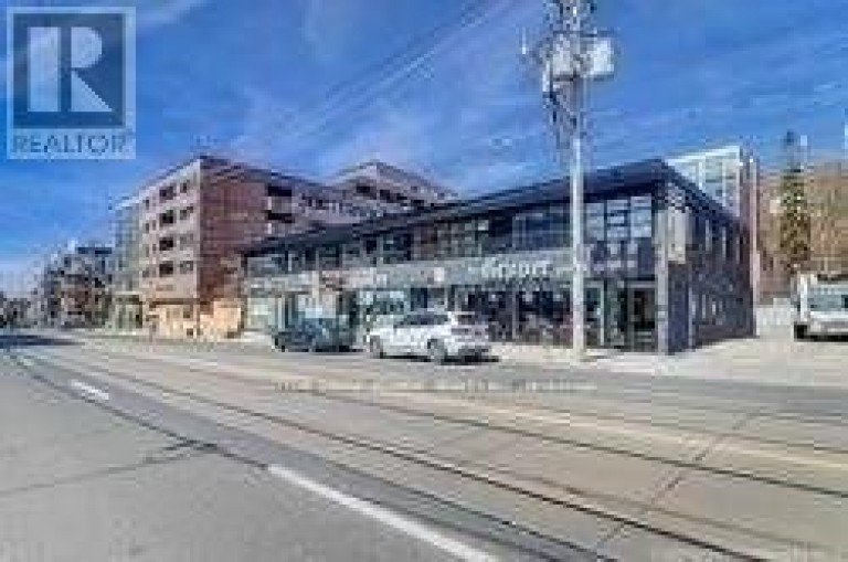 212 - 678 KINGSTON ROAD, Toronto (East End-Danforth), Ontario, M4E1R4