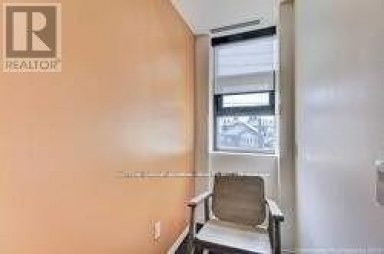212 - 678 KINGSTON ROAD Toronto (East End-Danforth) Ontario photo 9