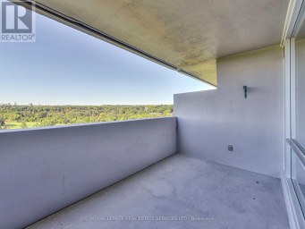 1302 - 240 SCARLETT ROAD Toronto (Rockcliffe-Smythe) Ontario photo 15