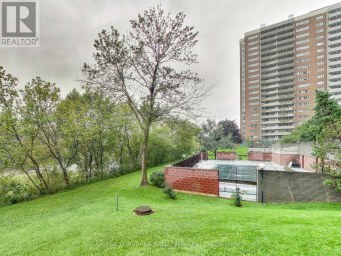 1302 - 240 SCARLETT ROAD Toronto (Rockcliffe-Smythe) Ontario photo 17