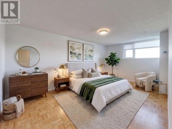 1302 - 240 SCARLETT ROAD Toronto (Rockcliffe-Smythe) Ontario photo 9