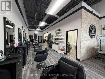 6 - 8707 DUFFERIN STREET Vaughan (Patterson) Ontario photo 2