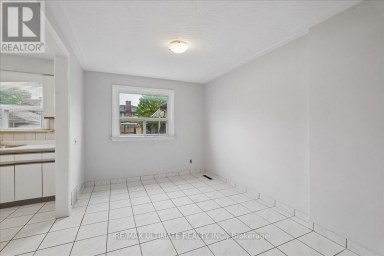 12 THURODALE AVENUE Toronto (Brookhaven-Amesbury) Ontario photo 6