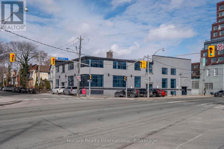 GROUND + BASEMENT - 8 EASTERN AVENUE, Toronto (Moss Park), Ontario, M5A3C7