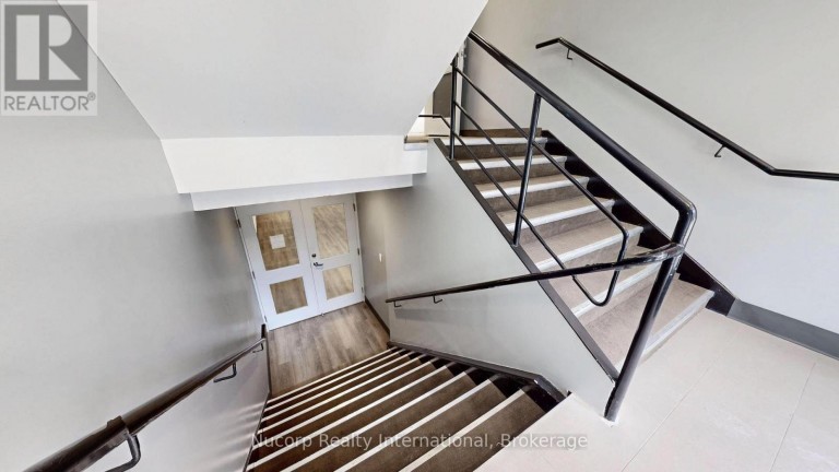 GROUND + BASEMENT - 8 EASTERN AVENUE, Toronto (Moss Park), Ontario, M5A3C7