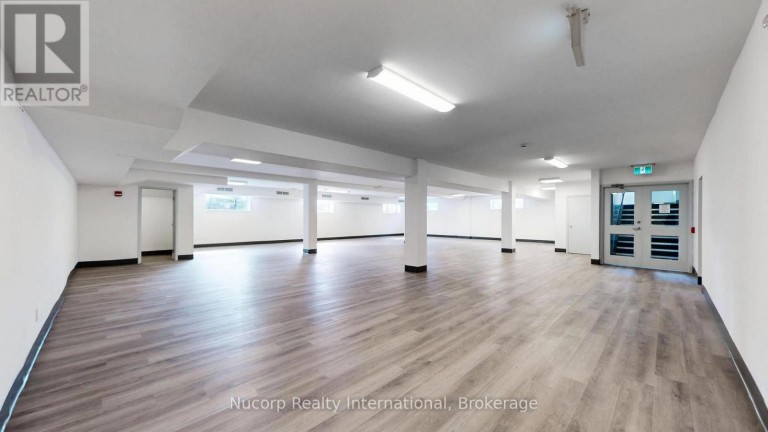 BASEMENT - 8 EASTERN AVENUE, Toronto (Moss Park), Ontario, M5A3C7