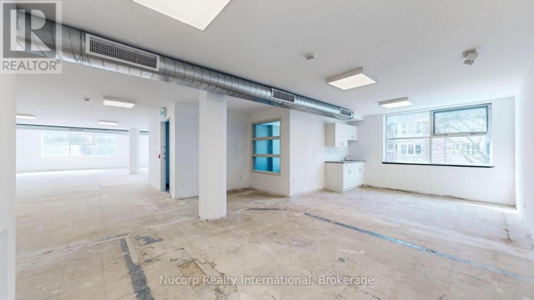 SECOND FLOOR - 8 EASTERN AVENUE, Toronto (Moss Park), Ontario, M5A3C7
