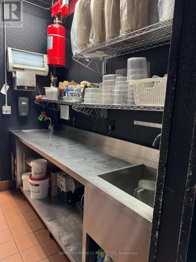 255 KING STREET N, Waterloo, Ontario, N2J4V2