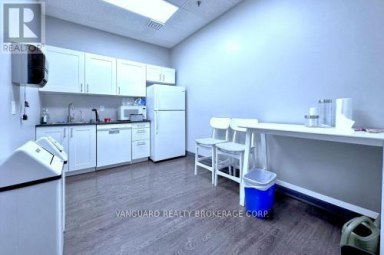 200 - 7941 JANE STREET Vaughan (Concord) Ontario photo 37