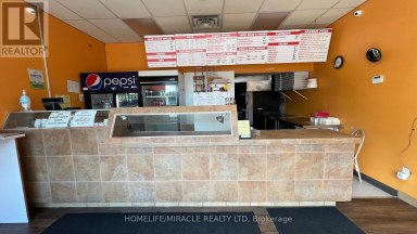 34 YONGE STREET S Springwater (Elmvale) Ontario photo 3