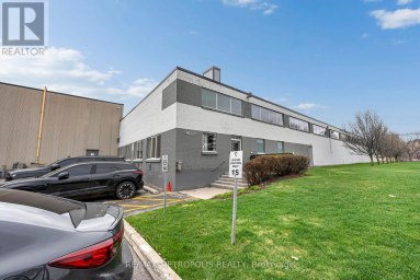 35 OAK STREET Toronto (Humberlea-Pelmo Park) Ontario photo 5