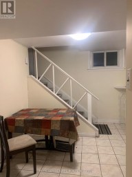 LOWER - 200 PHYLLIS AVENUE Toronto (Cliffcrest) Ontario photo 2