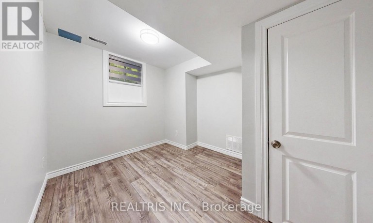 LOWER - 85 EAGLECREST STREET, Kitchener, Ontario, N2K0C7