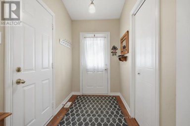 64 - 1241 HAMILTON ROAD London East (East P) Ontario photo 12