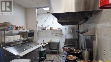 5 - 29 KING STREET E Kitchener Ontario photo 15