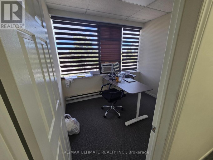 A - 386 DEERHURST DRIVE, Brampton (Gore Industrial South), Ontario, L6T5H9