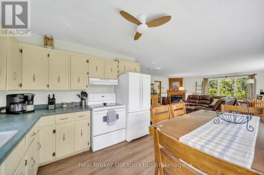 79 MAPLEPORT CRESCENT South Bruce Peninsula Ontario photo 11